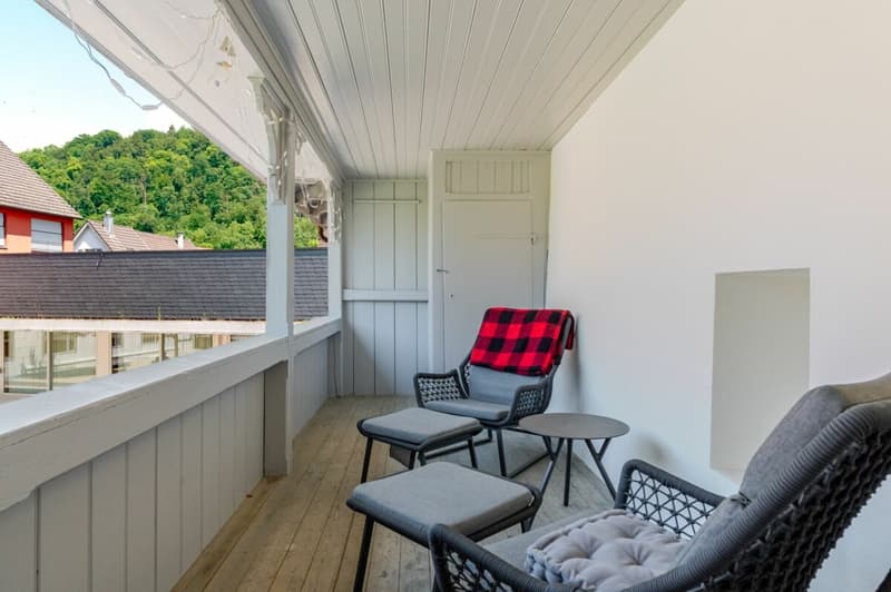 Dreamy, renovated 5.5 room farmhouse with lots of charm, history, and large garden (6)