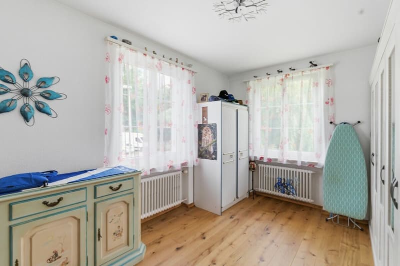 Attractive rental property: MFH with 4 apartments and various parking spaces - fully rented (5)