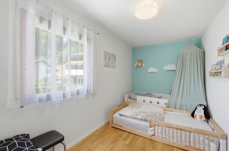 Maison individuelle dépendante et rénovée de 4,5 pièces avec diverses options de stationnement et jardin (8)