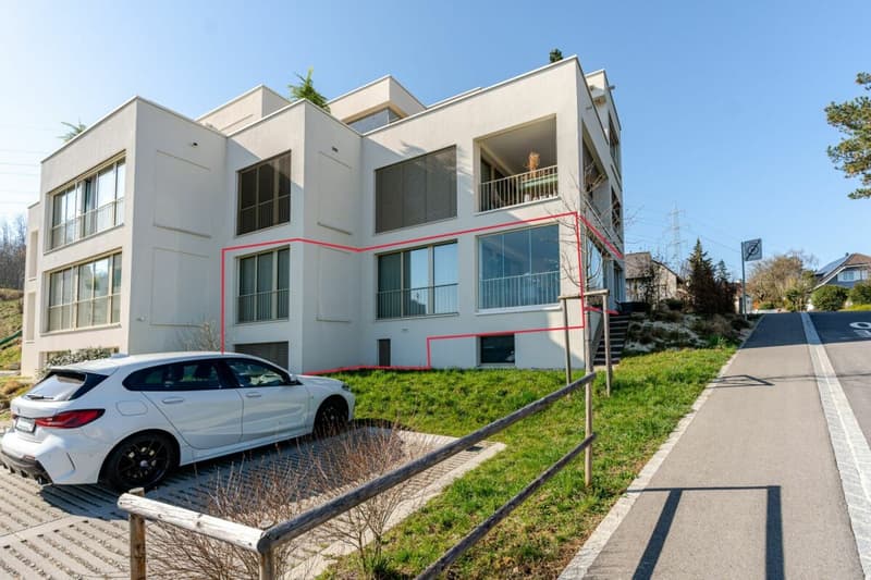 Maisonette-jardin d'appartement de 5,5 pièces à nouveau valorisé avec une vue magnifique et 2 EHP (12)