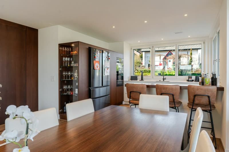 Maisonette-jardin d'appartement de 5,5 pièces à nouveau valorisé avec une vue magnifique et 2 EHP (6)