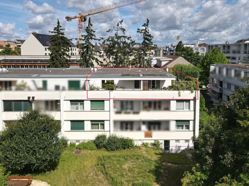 Über den Dächern von Basel: 3 Z' Attikawohnung mit traumhafter Terrasse ca. 80m2 (1)
