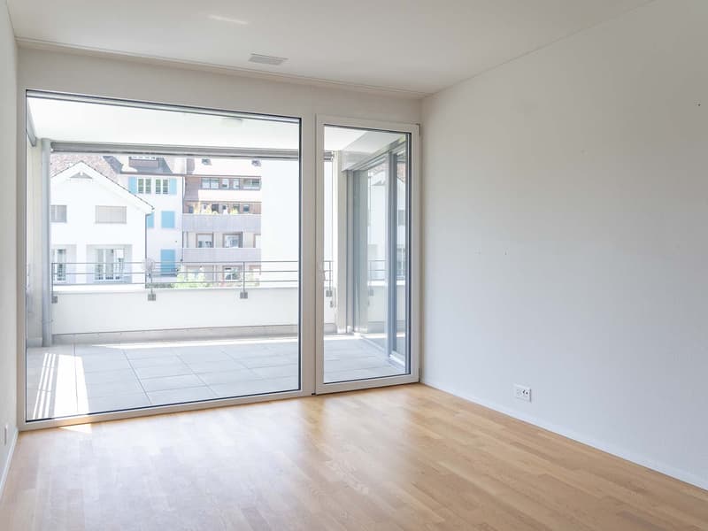 Appartamento attraente di 4,5 locali con standard Minergie e ampio balcone nel cuore di Liestal (3)