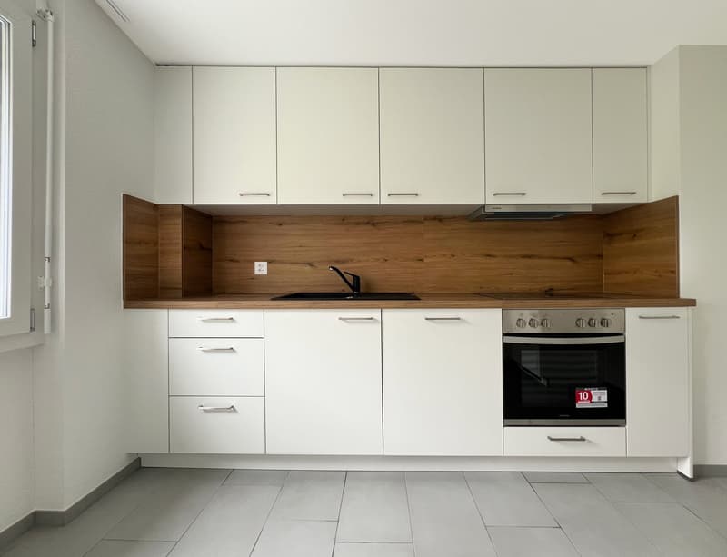 Frisch sanierte, moderne 3 Zimmer Wohnung mit Balkon – sofort verfügbar! (3)