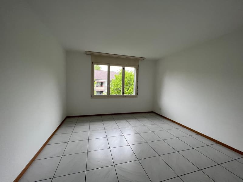 Schöne, grosszügige 3.5 Zimmer Wohnung mit neuer Küche (17)