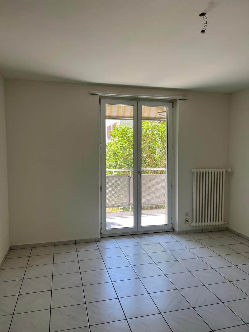 Teilrenovierte 3.5-Zimmer-Wohnung mit neuer Küche (14)
