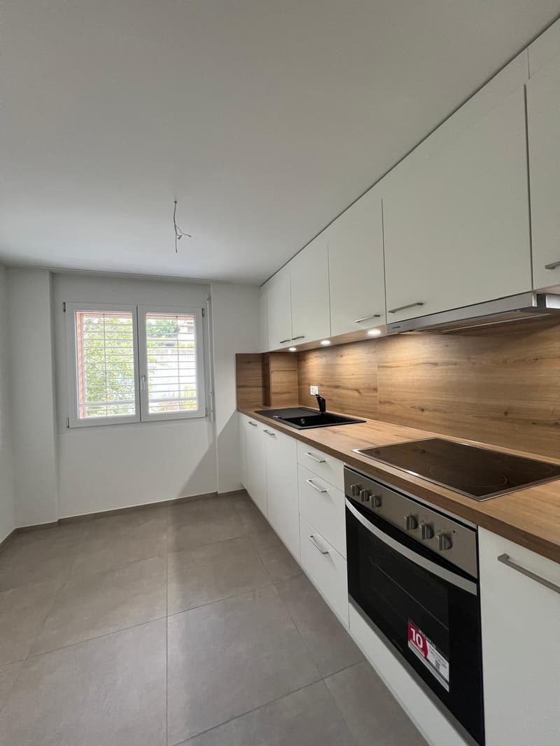 Sofort verfügbar!!! - frisch sanierte 3 Zimmer Wohnung mit Balkon (2)
