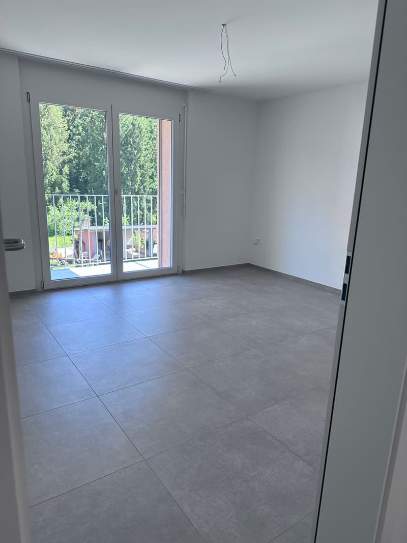 Sofort verfügbar! - frisch sanierte 3 Zimmer Wohnung mit Balkon (6)