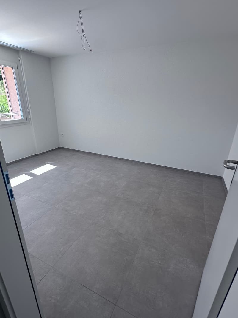 Sofort verfügbar! - frisch sanierte 3 Zimmer Wohnung mit Balkon (8)