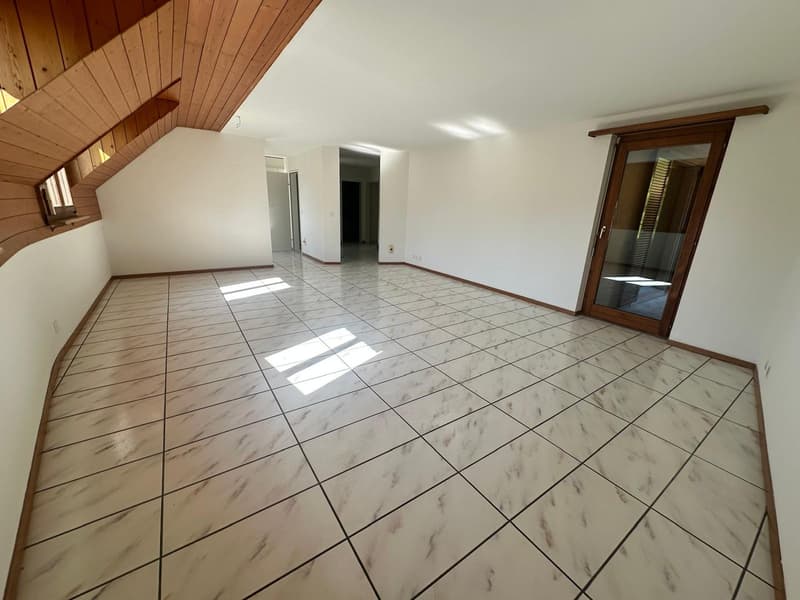 Heimelige 4.5 Zimmer Altbau-Wohnung mit grosser, überdachter Laube (4)