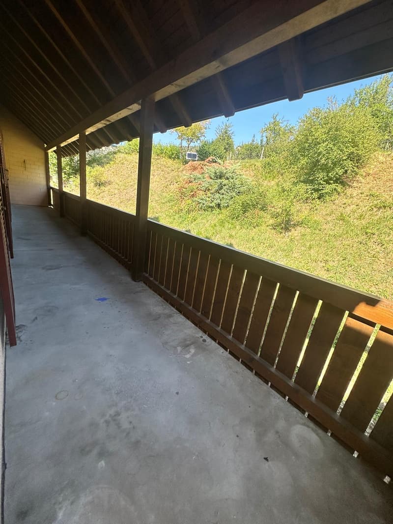 Heimelige 4.5 Zimmer Altbau-Wohnung mit grosser, überdachter Laube (17)
