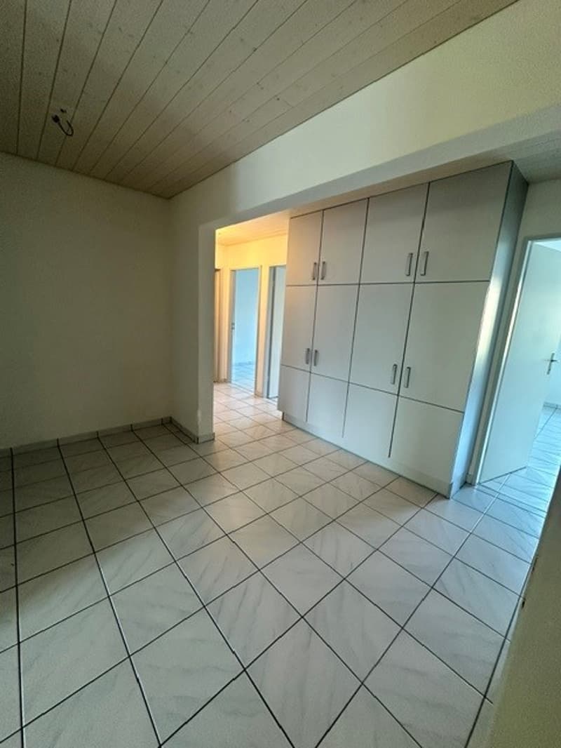 Helle 4.5-Zimmer-Wohnung im ruhigen Schwadernau (10)