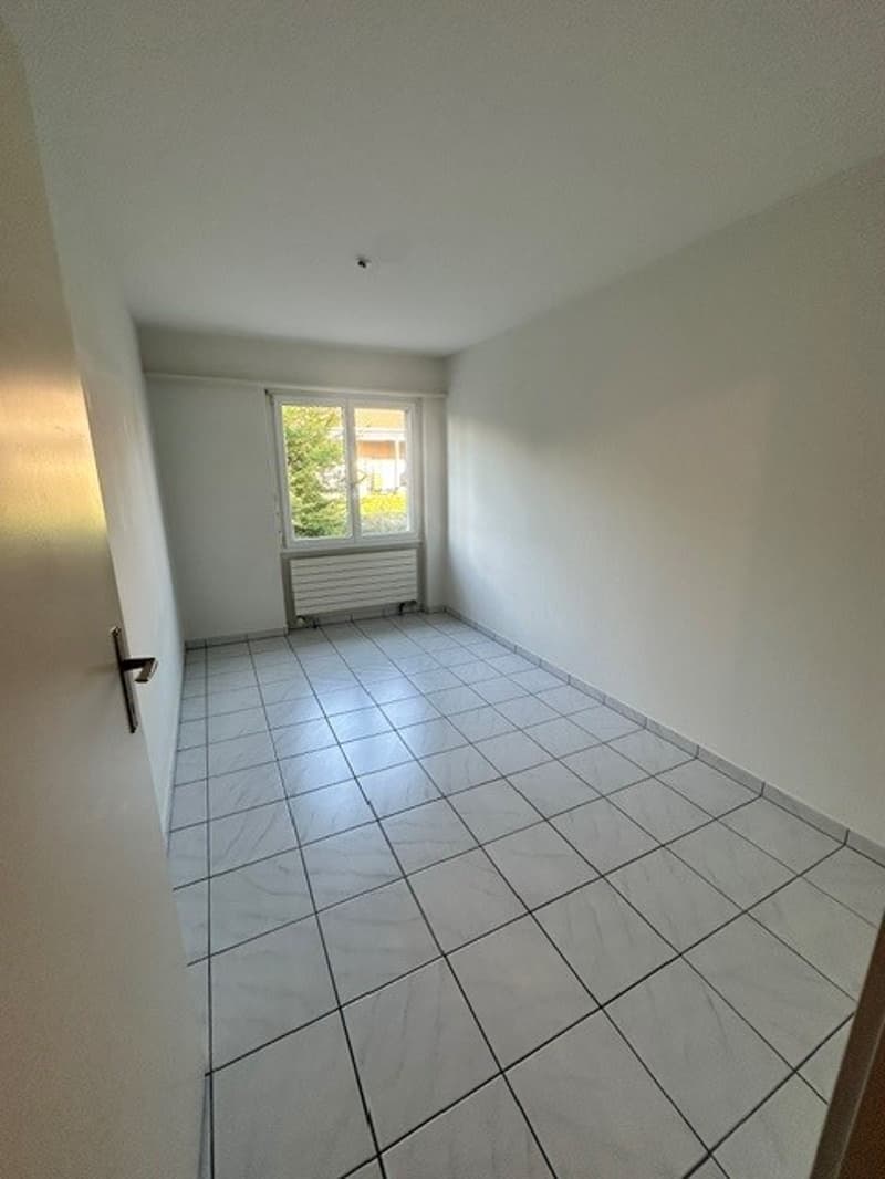 Helle 4.5-Zimmer-Wohnung im ruhigen Schwadernau (9)