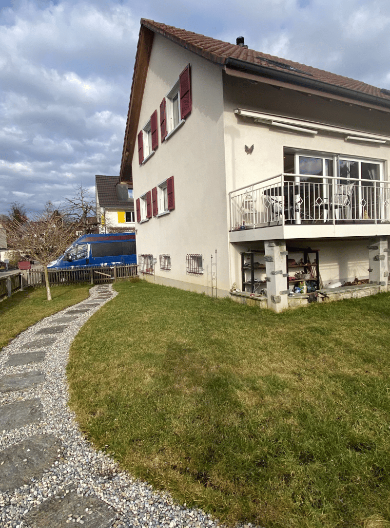 Charming 7.5-room single-family house in a quiet location in Bubendorf (4)