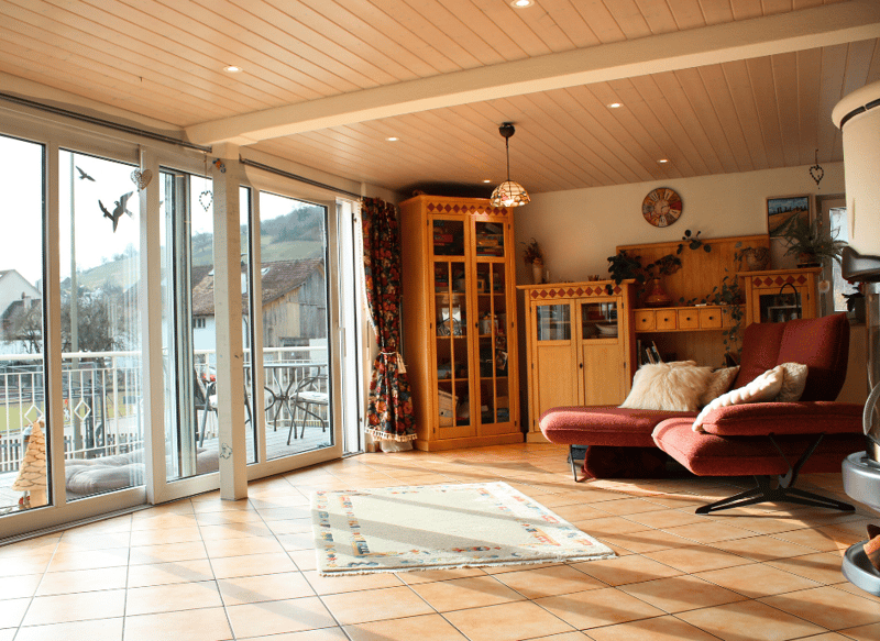 Charming 7.5-room single-family house in a quiet location in Bubendorf (7)