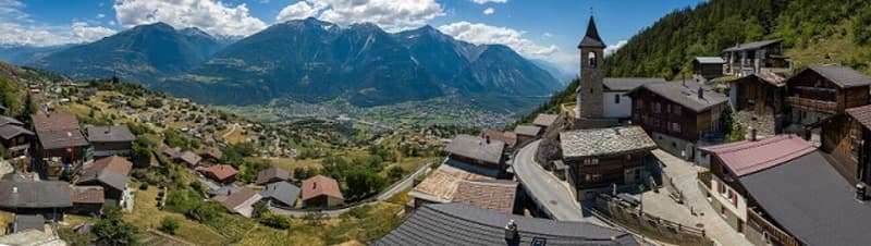 Maison valaisanne ensoleillée avec panorama (36)