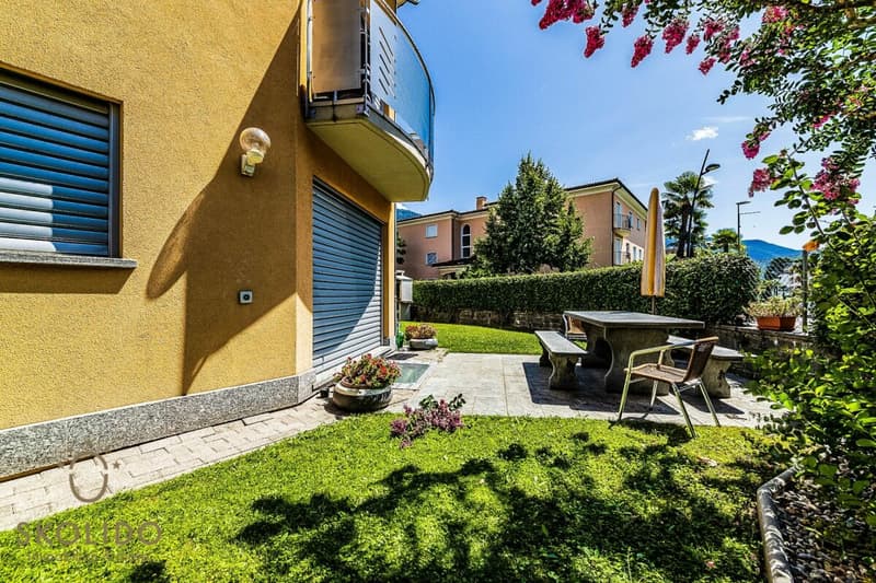 Immeuble résidentiel avec trois appartements de vacances et jardin à ASCONA (16)