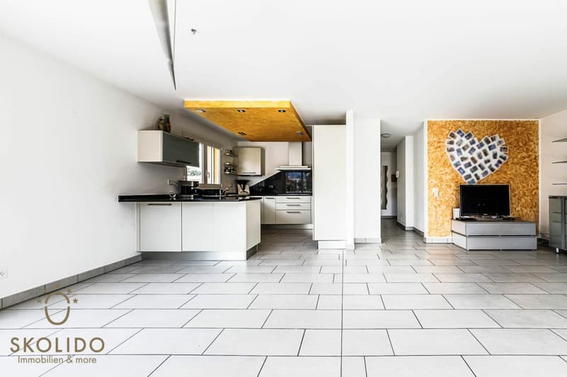 Immeuble résidentiel avec trois appartements de vacances et jardin à ASCONA (24)