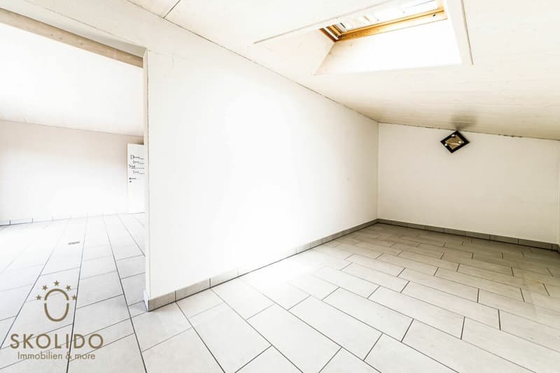 Immeuble résidentiel avec trois appartements de vacances et jardin à ASCONA (42)