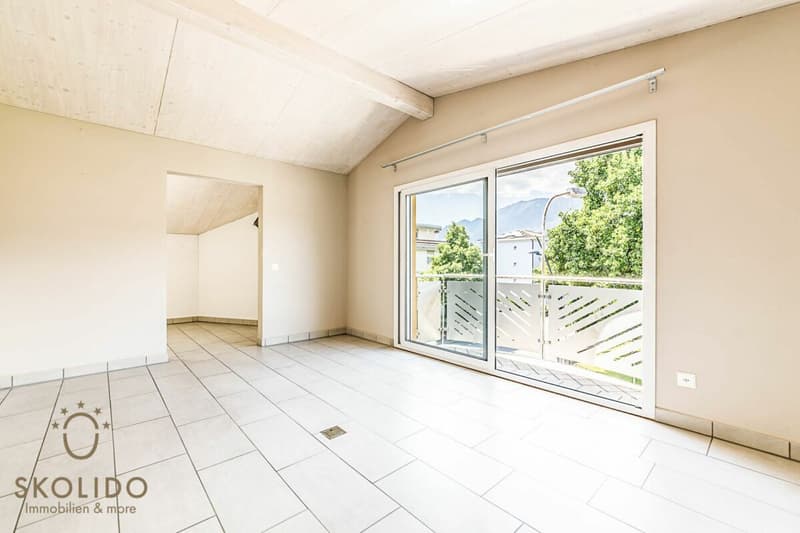 Immeuble résidentiel avec trois appartements de vacances et jardin à ASCONA (40)