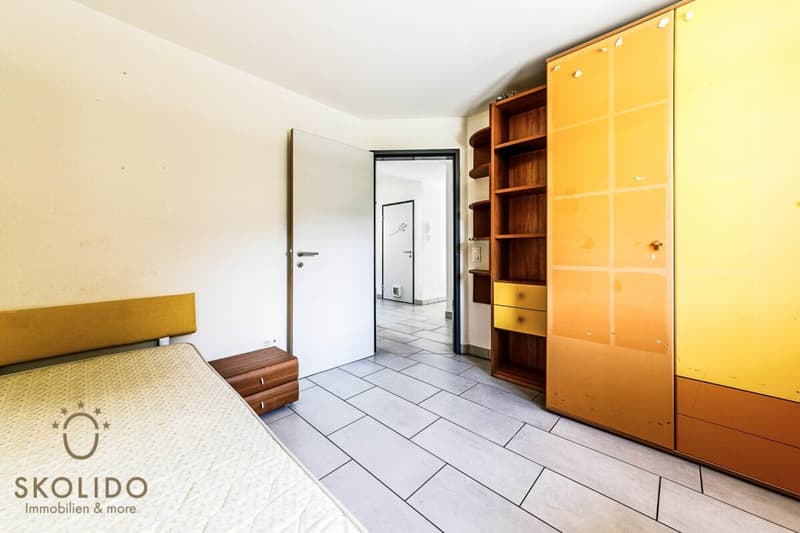Immeuble résidentiel avec trois appartements de vacances et jardin à ASCONA (33)