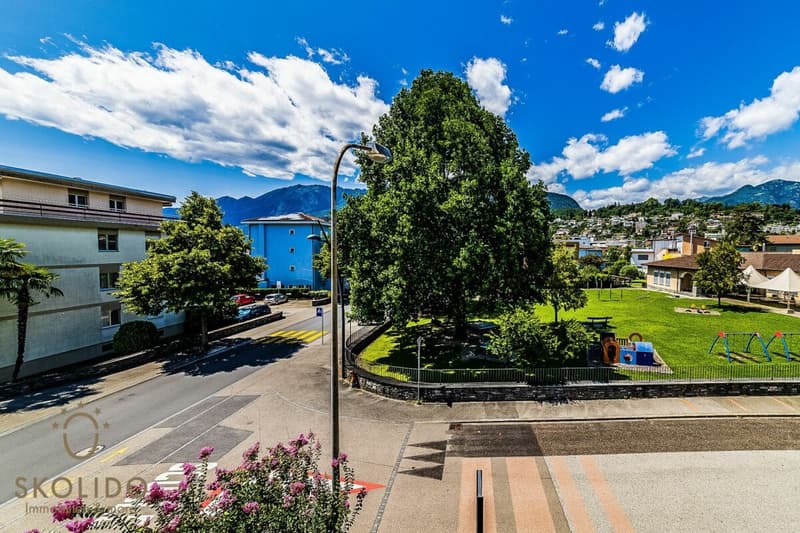 Immeuble résidentiel avec trois appartements de vacances et jardin à ASCONA (49)