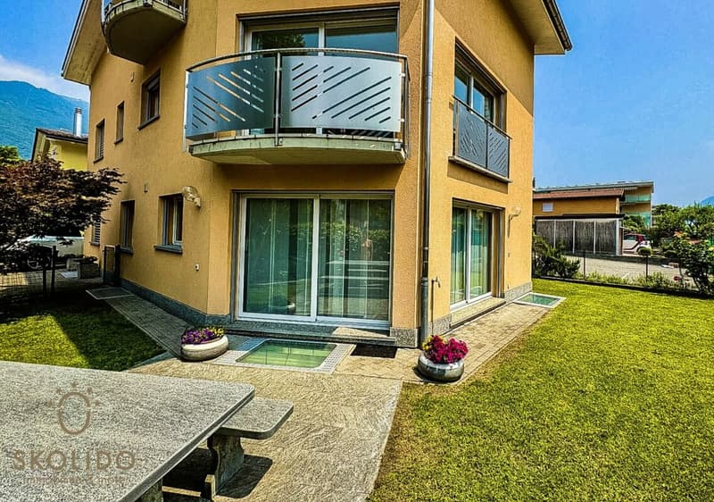 Immeuble résidentiel avec trois appartements de vacances et jardin à ASCONA (4)