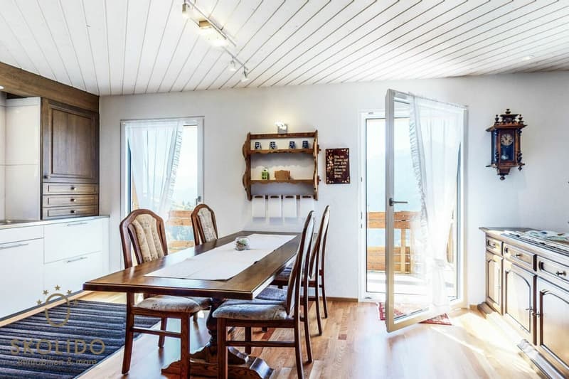 Chalet modernisé avec appartement indépendant et vue panoramique (5)