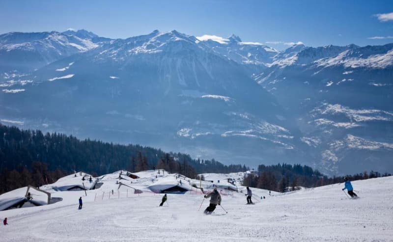 Chalet modernisé avec appartement indépendant et vue panoramique (33)