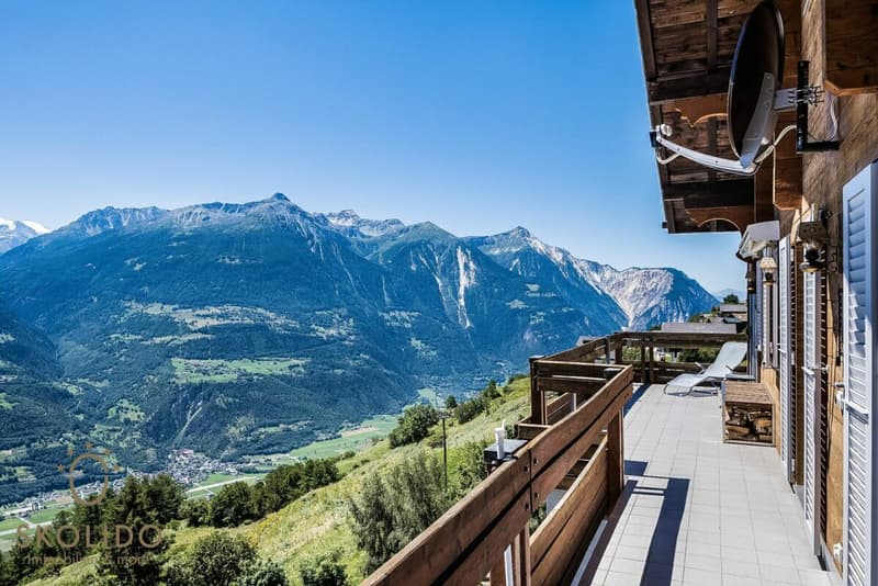 Chalet modernisé avec appartement indépendant et vue panoramique (25)