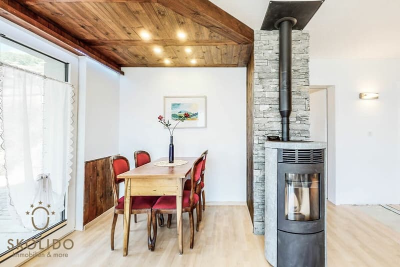 Chalet modernisé avec appartement indépendant et vue panoramique (10)
