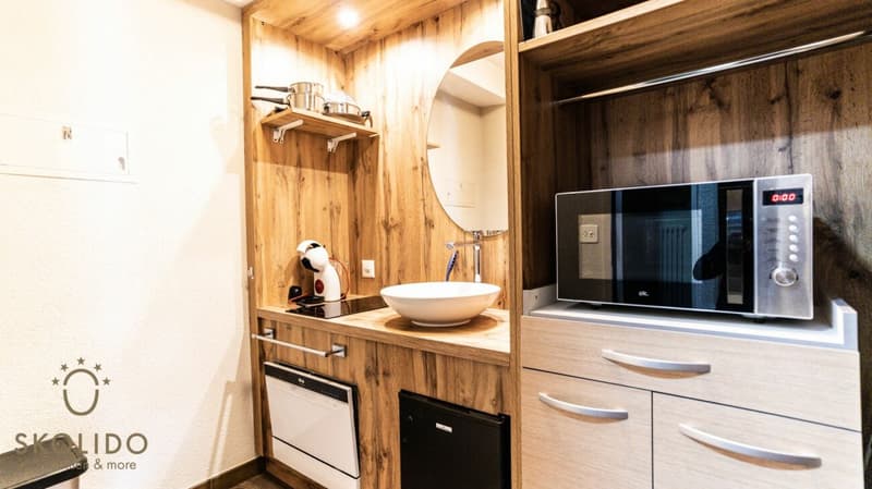Studio moderne avec vue panoramique (10)