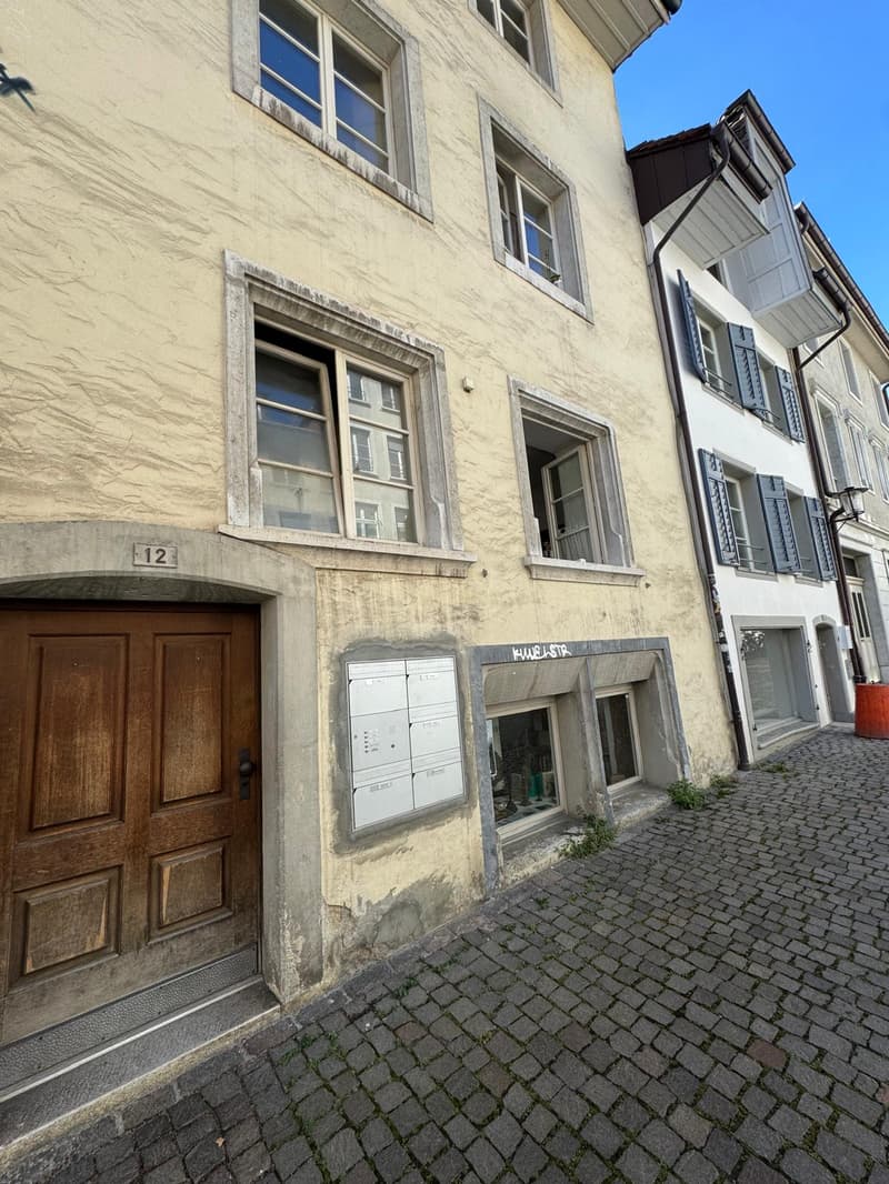 Gemütliche 2.5-Zimmer-Wohnung im 3. OG an zentraler Lage in Solothurn (8)