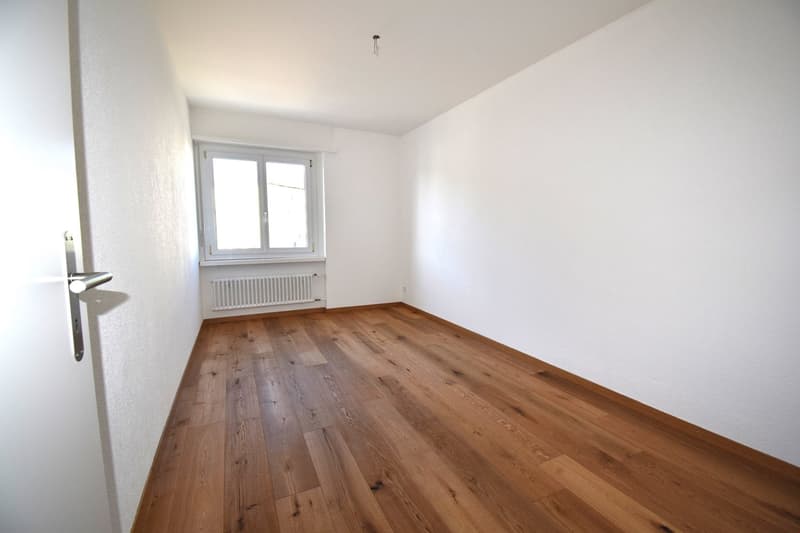 Helle 4.5 Zimmerwohnung im Zentrum von Derendingen (17)
