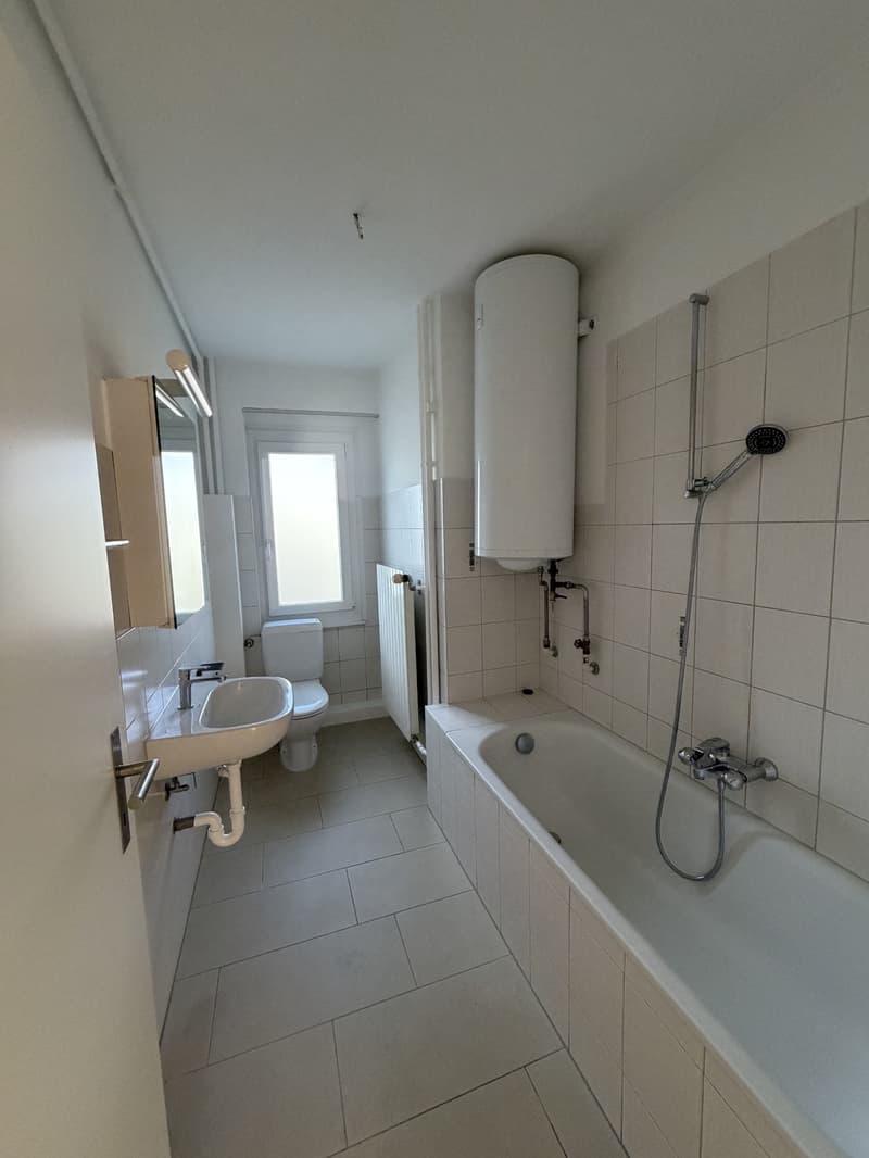 Helle 3.5-Zimmerwohnung mit zwei Balkon in Zuchwil – sofort verfügbar! (8)