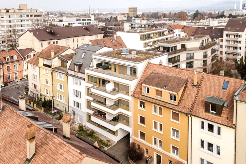 Moderne Minergie-Wohnung mit Gartenidylle an zentraler Lage (2)