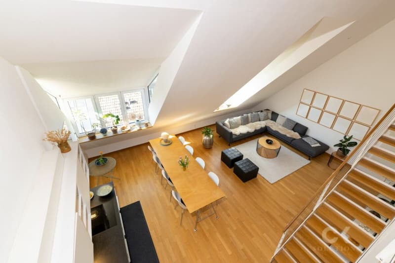 Exclusive 4.5-room gallery apartment with high-quality finishes (1)