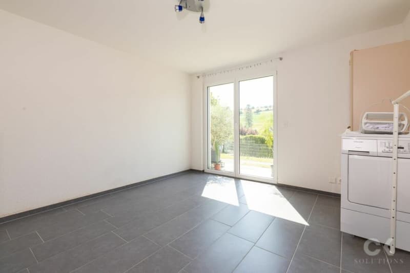 Familienparadies mit schönem Garten und Weitblick (18)