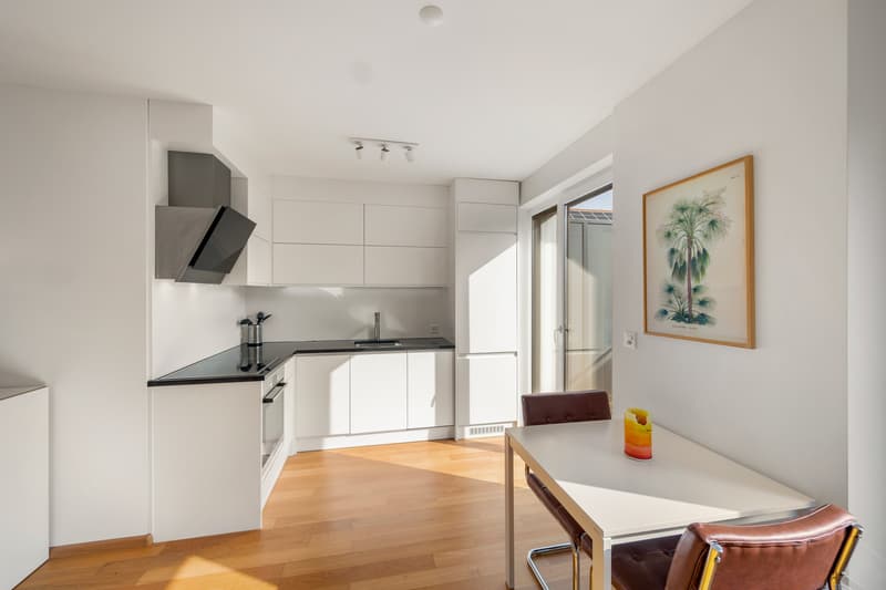 Küche mit Zugang Balkon