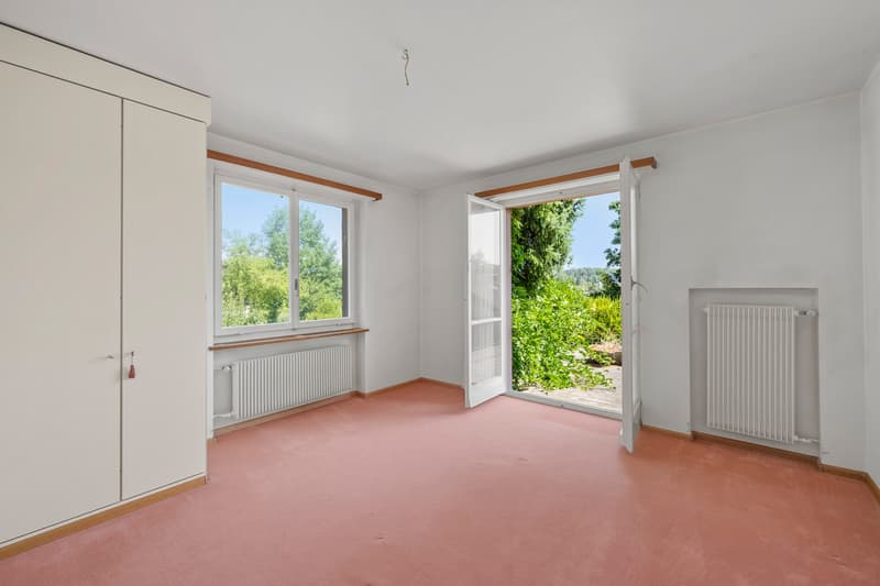 OG Schlafzimmerbeispiel mit Zugang Balkon
