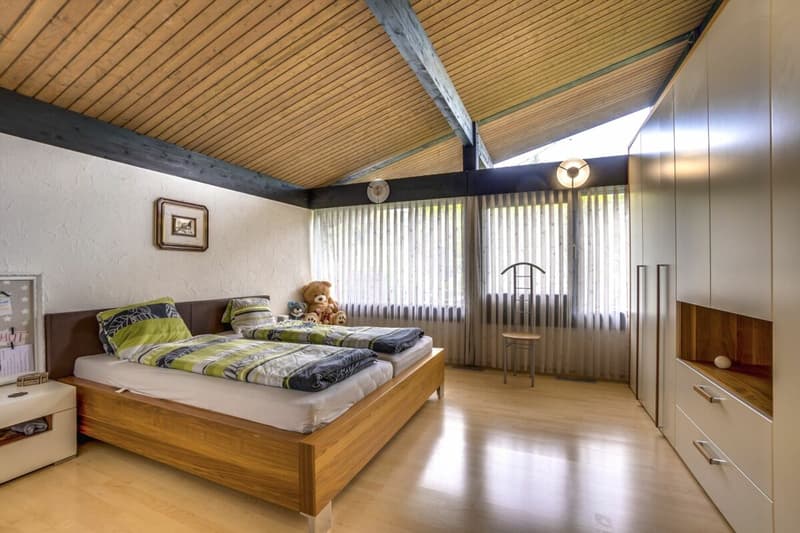 Casa unifamiliare di 6,5 locali con garage molto grande (7)