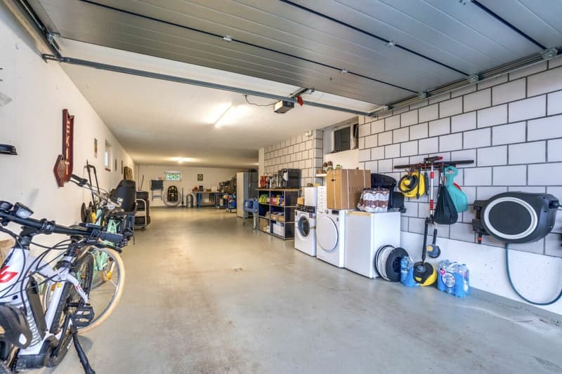 Casa unifamiliare di 6,5 locali con garage molto grande (11)