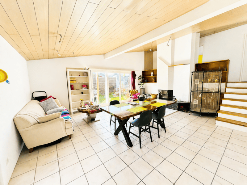 5.5-room single-family house in a quiet, sunny, and family-friendly neighborhood (2)