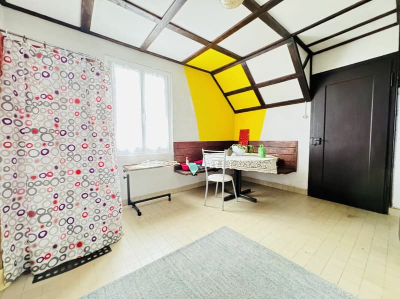 Maison unifamiliale 5.5 pièces avec potentiel dans un quartier familial (5)