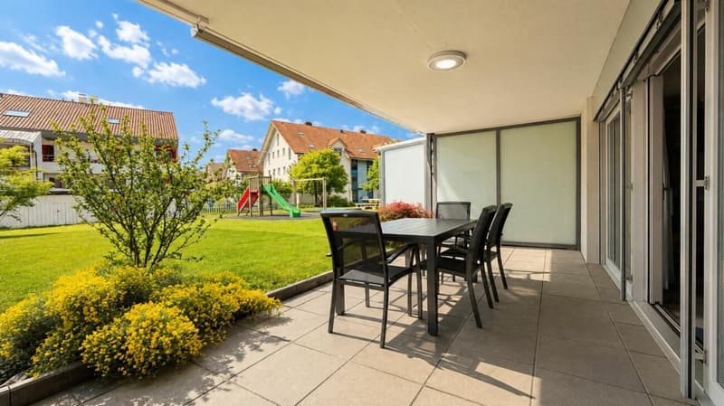 Modern garden apartment with sunny seating area (13)