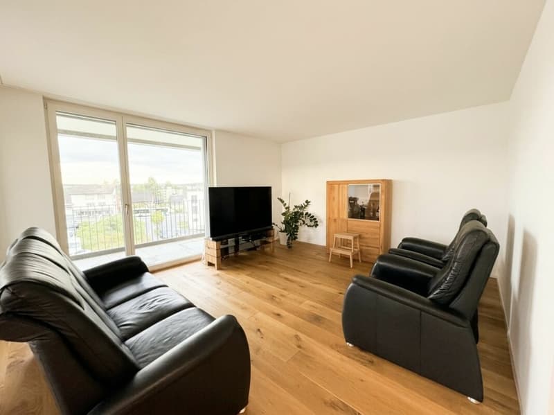 High-quality 4.5-room apartment with large balcony (9)