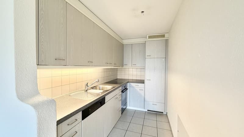 Tolle 3.5 Zi. Maisonette Wohnung mit Alpensicht (5)