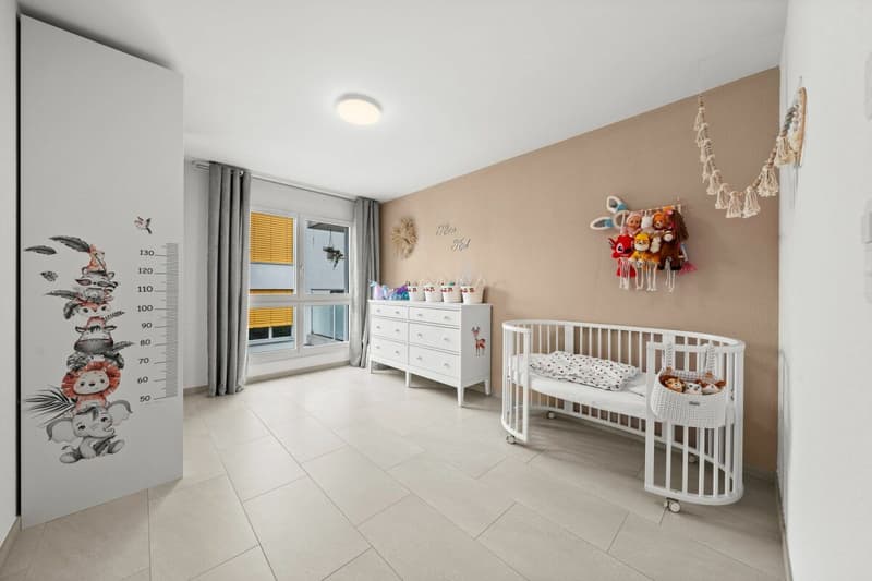 Appartamento di 4 locali e mezzo al primo piano (11)