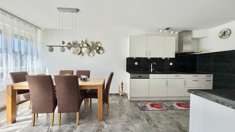 Appartamento attraente di 4,5 locali in posizione perfetta a Hinterkappelen (6)