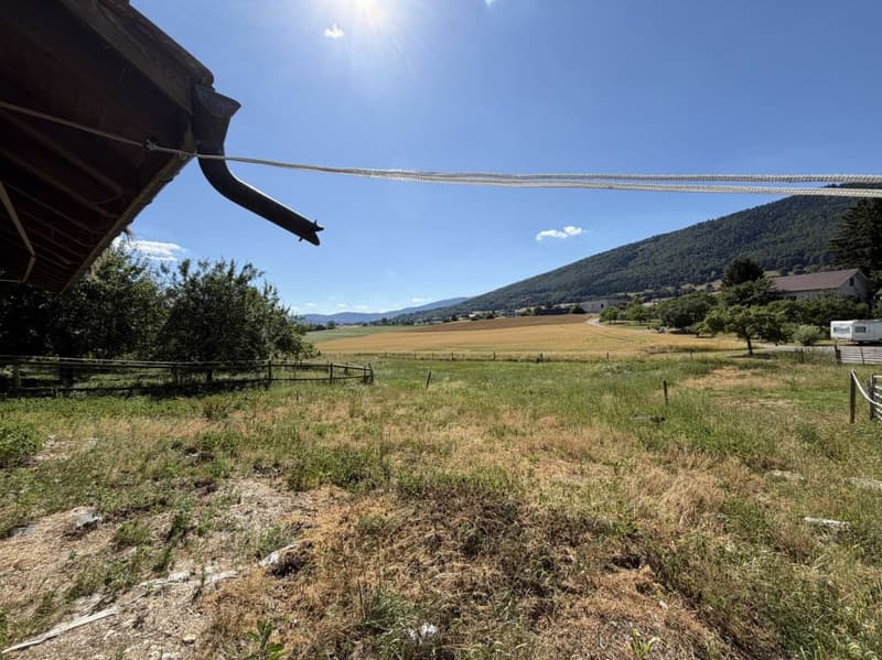 Beautiful house with independent apartment and 4,500 m² land (16)